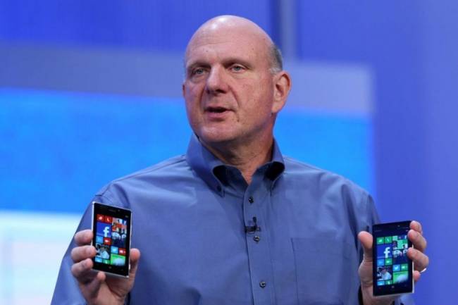 Балмер связывает возможность успеха Windows 10 Mobile с Android