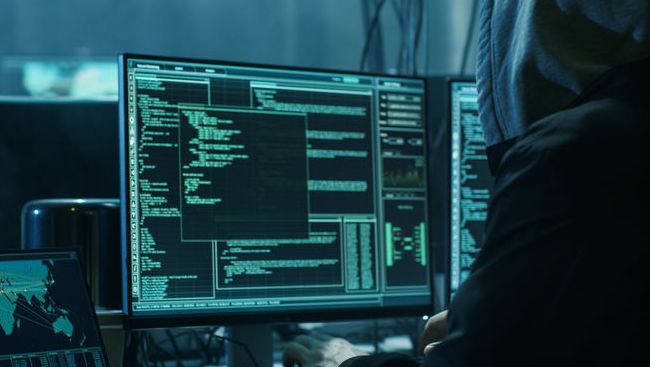 Хакерам удалось украсть криптовалюту у пользователей Microsoft Outlook